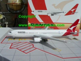 Qantas B 767-300ER